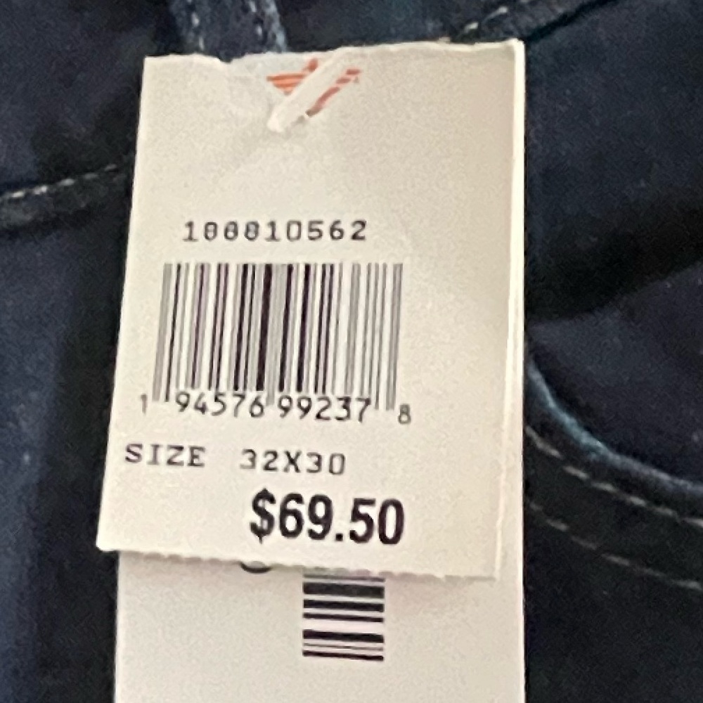 Levi’s - Picture 5 of 5